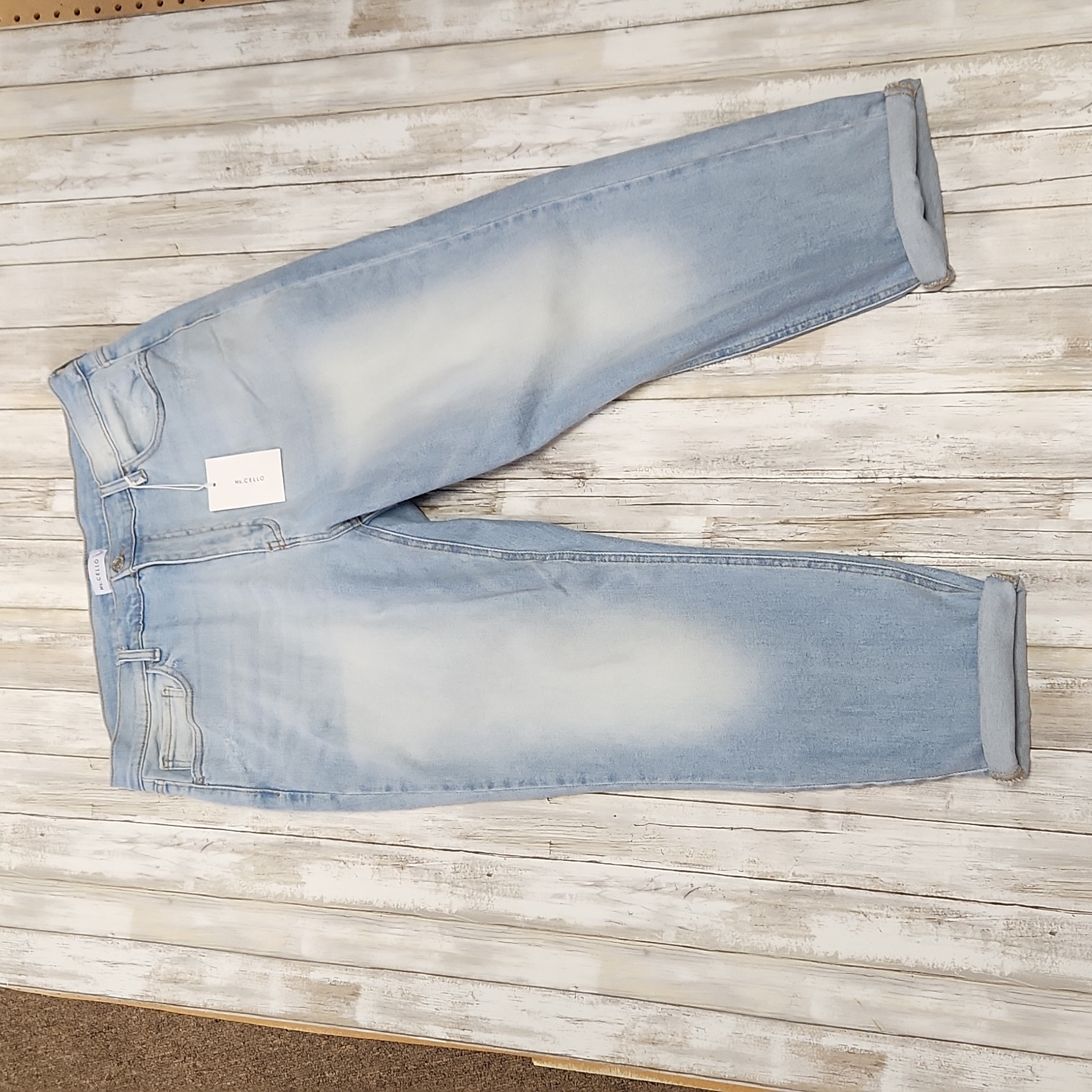 Cello Capris